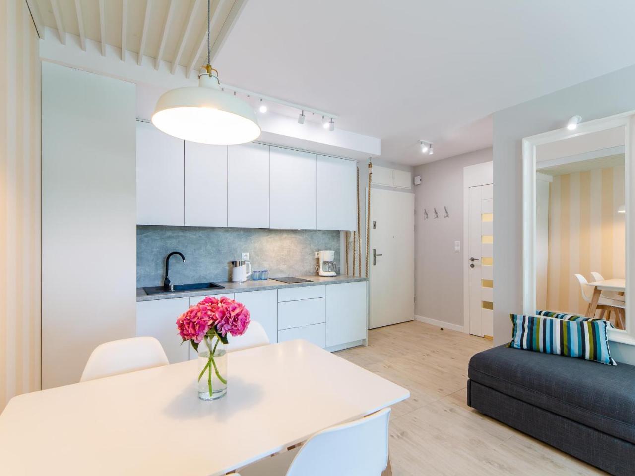 Apartamenty Baltia Kolobrzeg - Blizej Morza Екстериор снимка